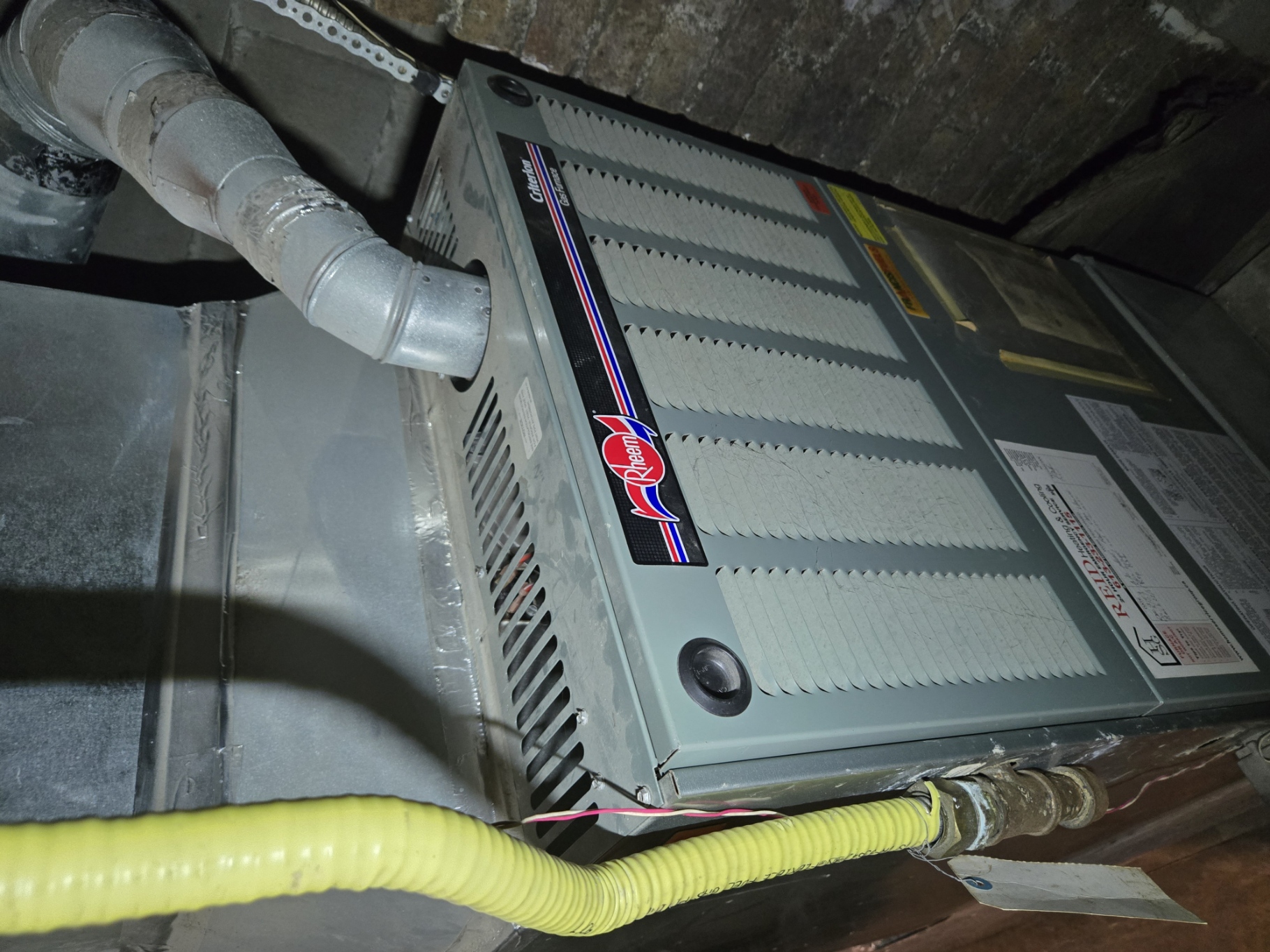 Mid-efficiency furnace prior to upgrade